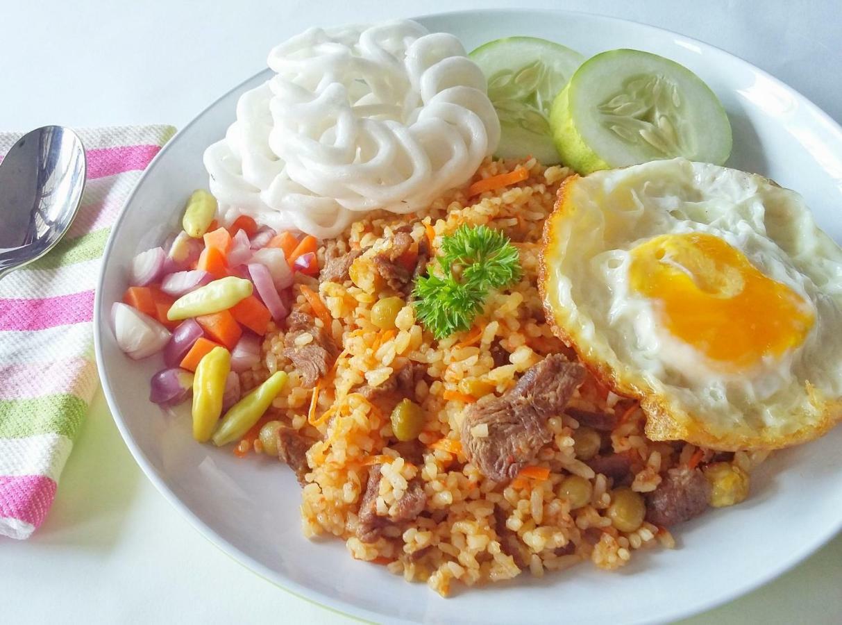 โรงแรมคริสแซนต์ Melati ภายนอก รูปภาพ